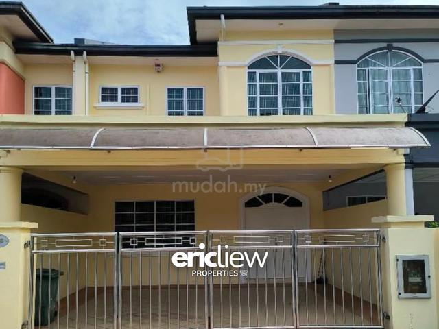 Double Storey Terrace at Stampin Tengah For Rent 1