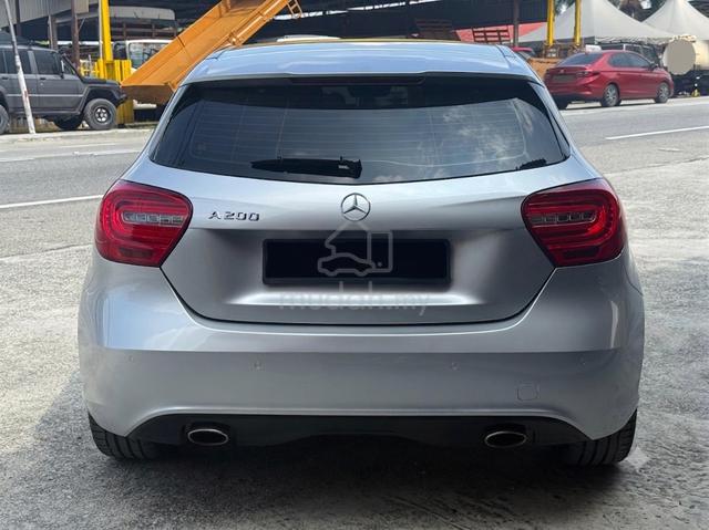 2014 Mercedes Benz A200 1.6 BLUEEFC (A) LOAN KEDAI - 4