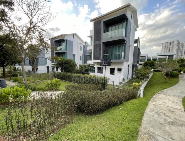 3 Storey Bungalow Sejati Residences Type Astonia 1 Cyberjaya For Sale 1