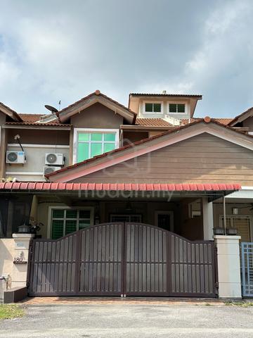 Rumah Teres 2 Tingkat Untuk Di Jual - Non Bumi 1