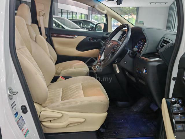 2022 Toyota ALPHARD 2.5 X TRD Bodykit Sunroof BSM - 3