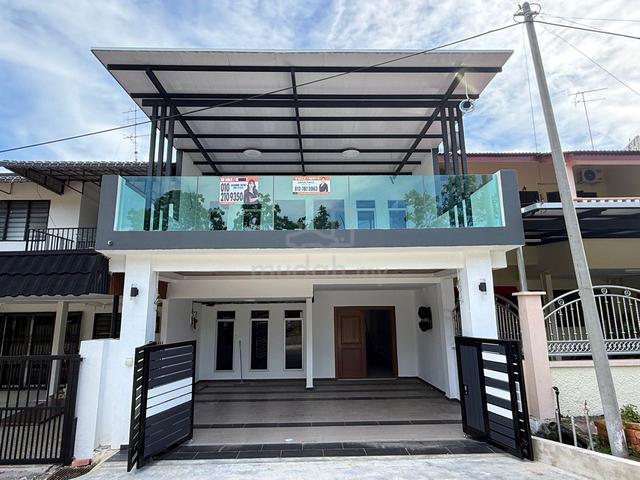 FACE PADANG Double Storey Terrace Terrace Bukit Beruang EXTENDED 1