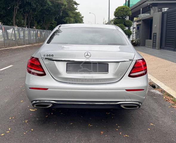 Mercedes Benz E200 AVANTGARDE 62k km CBU Germany - 5