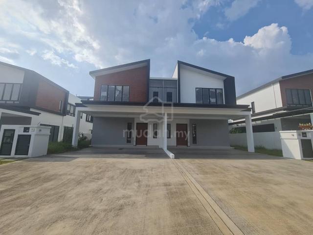 【35x70】Semi D Bandar Gamuda Gardens, Rawang, Sungai buloh 1