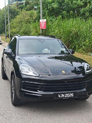 2022 Porshce cayenne 3.0 Local Spec (Malaysia) - 1