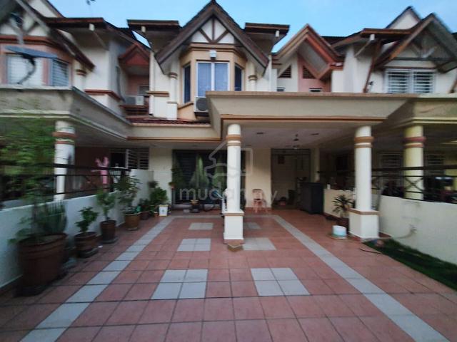 FREEHOLD RENOVATED EXTENDED Double Storey Taman Bukit Subang Shah Alam 1
