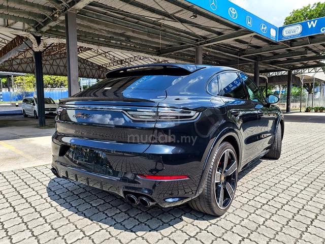 2022 Porsche CAYENNE GTS V8 4.0L (A) - 2