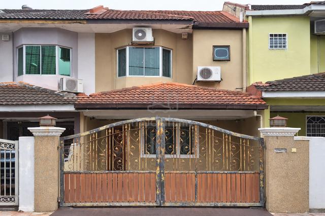 Double Storey Terrace House For Sale – Kota Perdana Seri Kembangan 1
