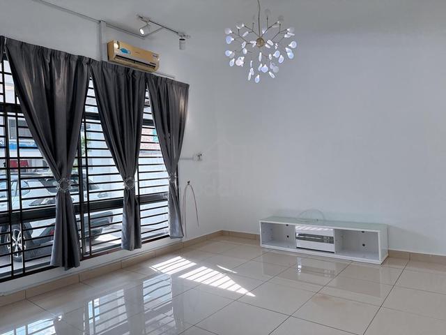 Molek Redang Lakeview 2 End Lot Superlink | G&G | Freehold  1