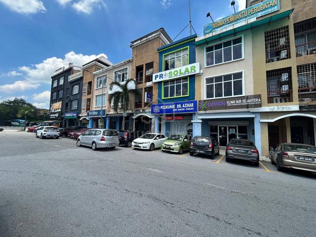 FREEHOLD 3 Storey Shop Office Lot Jalan Reko Sentral Kajang 1