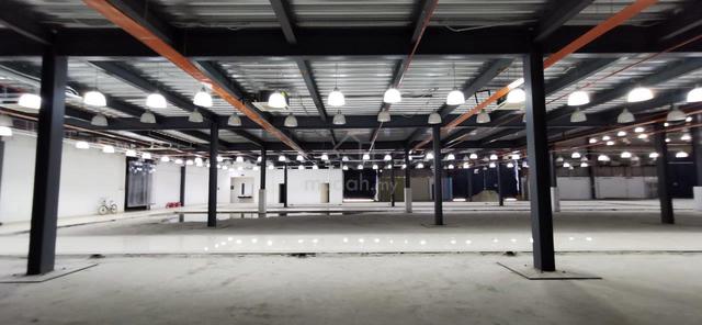 Freehold Fully Tenanted Warehouse & Showroom @ Subang Jaya (Q2866) 1