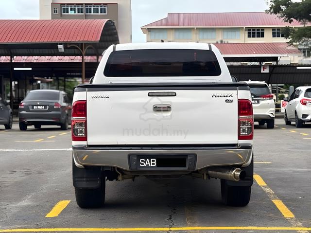 2012 Toyota HILUX D/CAB 3.0 G (A) - 4