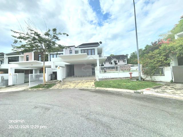 For rent double storey corner lot tenang bandar ainsdale 1