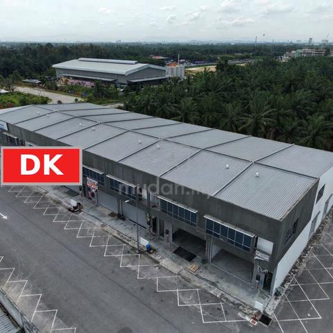 Telok Panglima Garang Link Factory Warehouse for Rent 30' High Ceiling 1