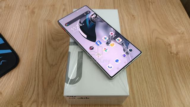Carousel Image