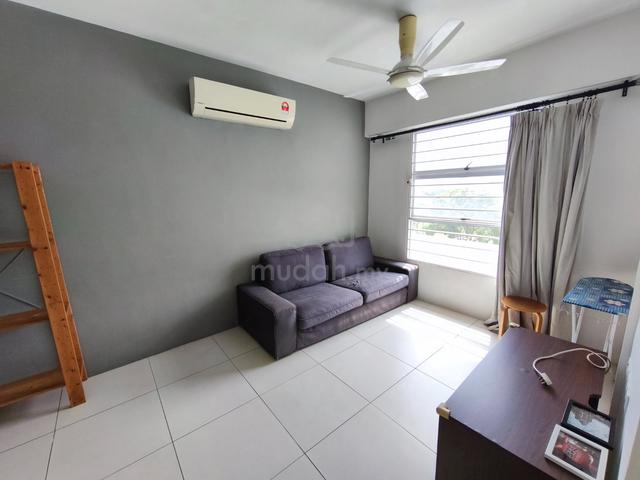 Calisa N @ Calisa Residences 1