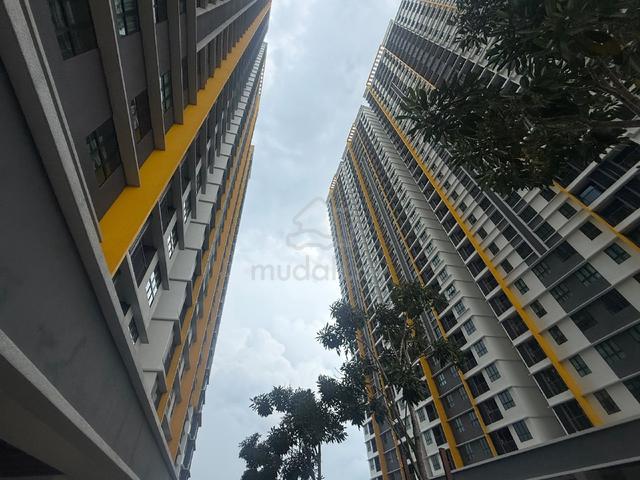 Parkland Residence @ Kajang 2 1