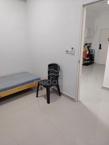 Room for rent 1
