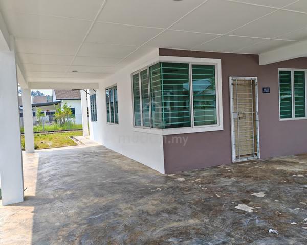 FOR RENT | SINGLE-STOREY CORNER HOUSE 📍 Location: Uni Central, K 1