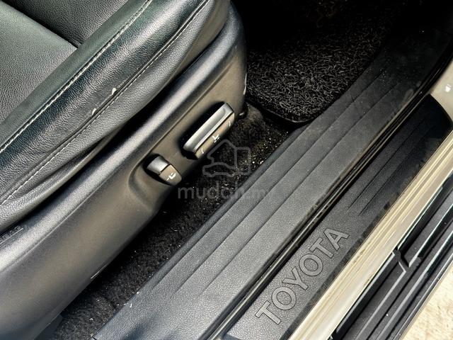 2022 Toyota FORTUNER SRZ 2.7L (A) - 5