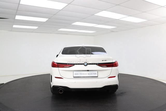2023 BMW 218i Gran Coupe M Sport with Live Cockpit - 4