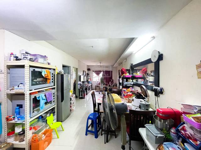 The Lumayan Apartment 1