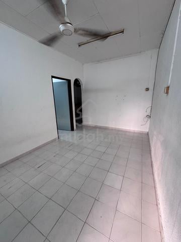 HOUSE for RENT @ TAMAN LIMA KONGSI, SUNGAI BAKAP 1