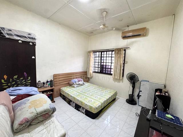 Johor Jaya Dedap 2 Storey House 22x70 Kitchen Extended Near Aeon IKEA 5