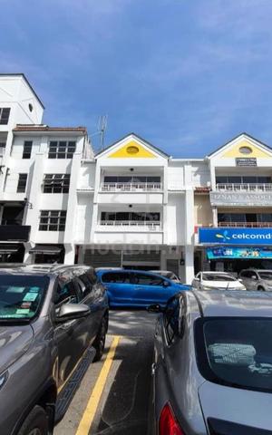 EXCLUSIVE Bandar Sunway 3sty shophouse 4816sf near Sunway carninal 1