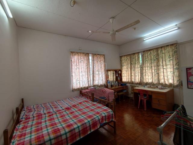 Jesselton 2 Storey Bungalow For Sale 1