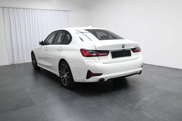 2021 Bmw 320i M-sport FULL SERVICE FREE WARRANTY - 3