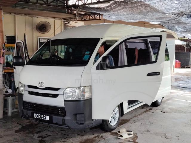 2015 Toyota HIACE 2.5 ENHANCED (M) - 1