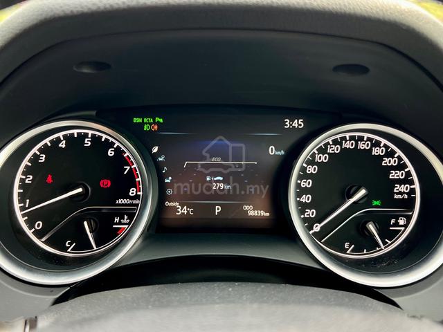 2021 Toyota CAMRY 2.5 V MY18 (A)Good Condition - 5