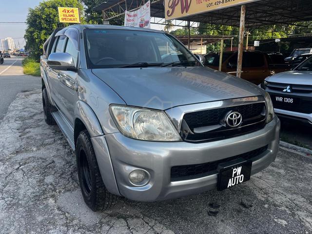 Toyota HILUX 2.5(A)VIGO D/C G D4D 4spd 4X4 pickups - 4