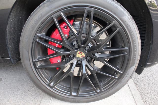 2022 Porsche Macan GTS JAPAN SPEC GRADE 5A - 4