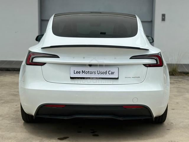 2025 Tesla Model 3 Long Range - 4