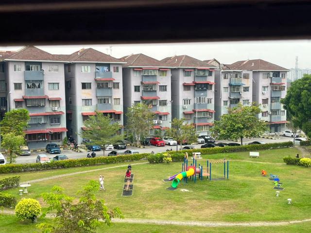 Putra Indah Apartment 1