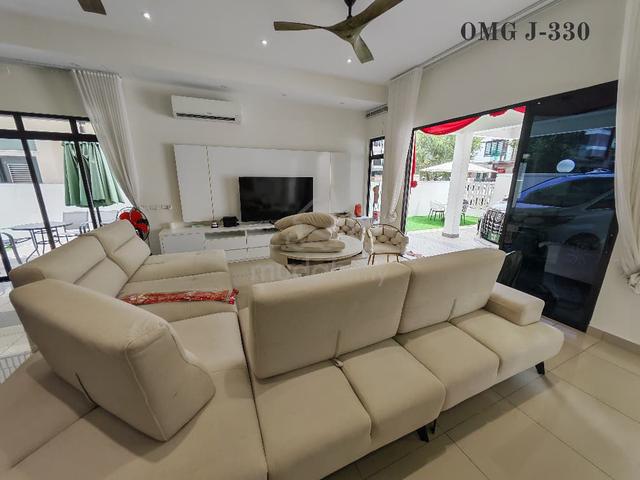 Setia Utama 1 Setia Alam 3 Storey Semi D Fully Furnished Value Unit 1