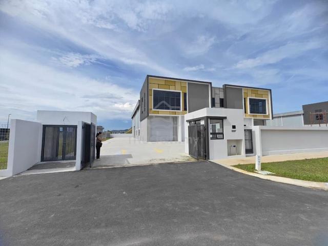 Eco Business Park V , Puncak Alam Semi D factory for Rent 1