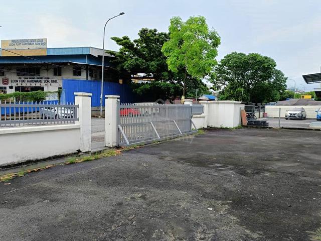 1.5 Storey Semi D Factory near MRT LRT Chan Sow Lin Kuala Lumpur 1