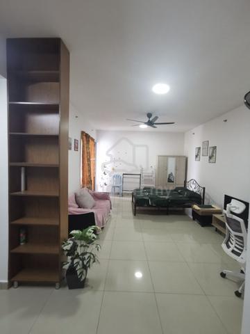 Univ 360 Place 1
