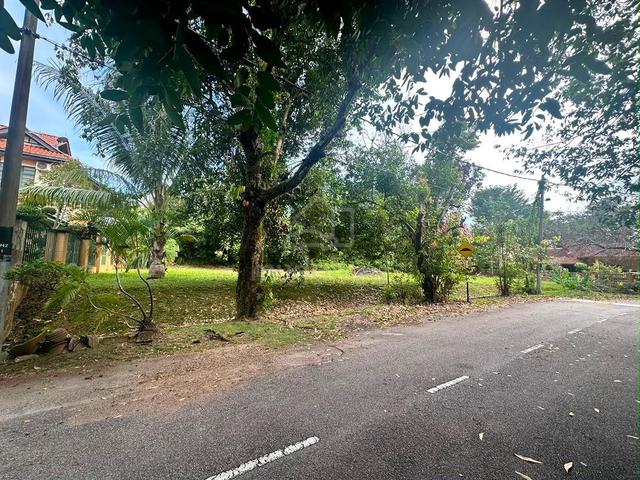 BEST VALUE Bungalow Lot Taman Bukit Meringin, Kajang For Sale 1