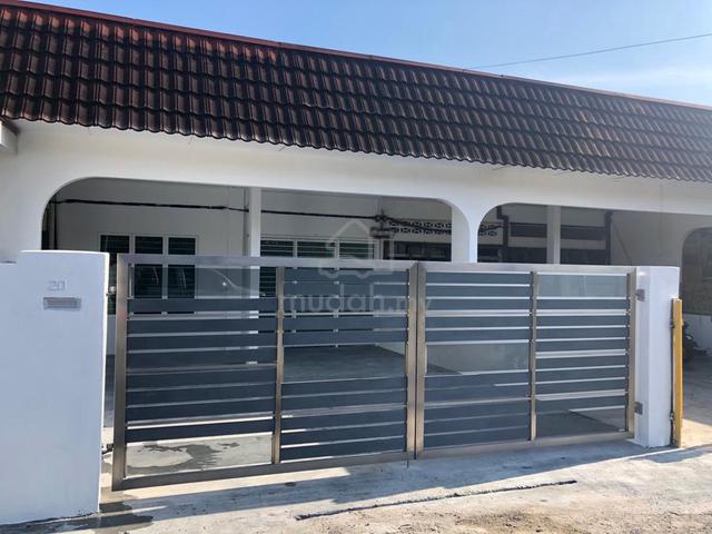 Freehold 22x75 Sikamat Indah, Jalan Sikamat, Seremban near shops 1