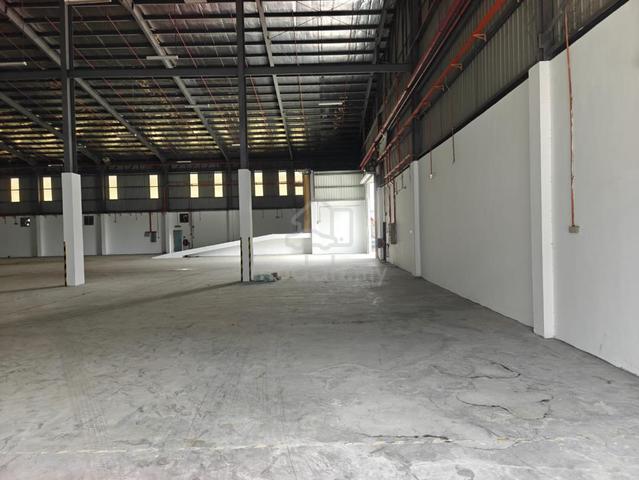 Ready Cf 2000 Amp With Loading Bay North Port Port Klang Factory 1