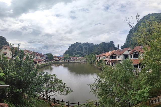 Lakeside Villa, Sunway City Ipoh | Double Storey Bungalow 3