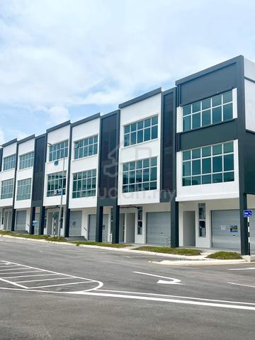 Summit Commercial Hub (Gelang Patah) 1