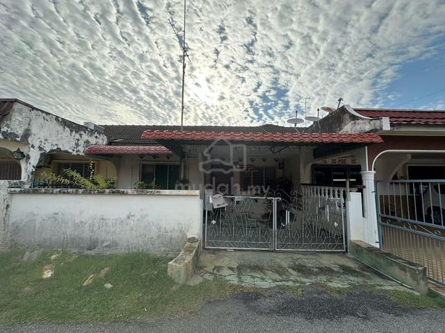 Kampung Tujuh !! Freehold Single Storey House @ Gajah Berang / Kg 8 1