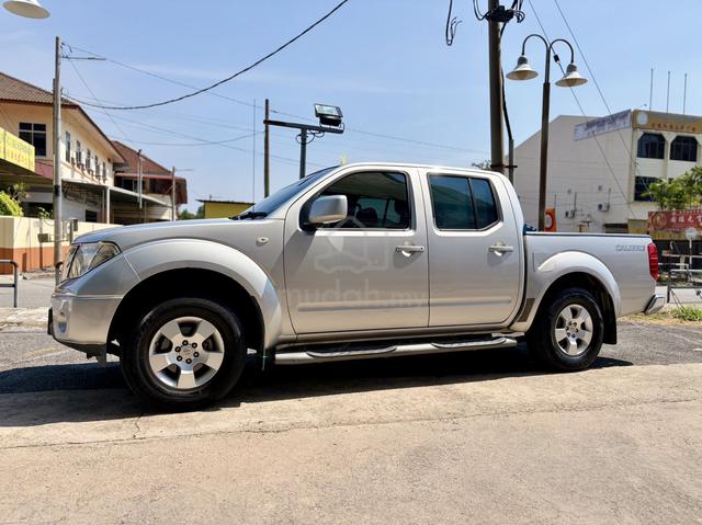 2015 Nissan NAVARA 2.5 CALIBRE (A) - 3