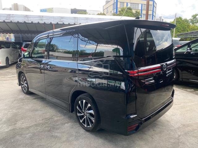 2023 Toyota VOXY 2.0 S-Z (A) - 4