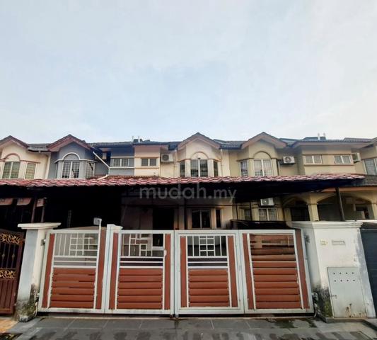 Freehold, Fully Extended 2 Storey Taman Kasih, Kajang-Kitchen Cabinet 1